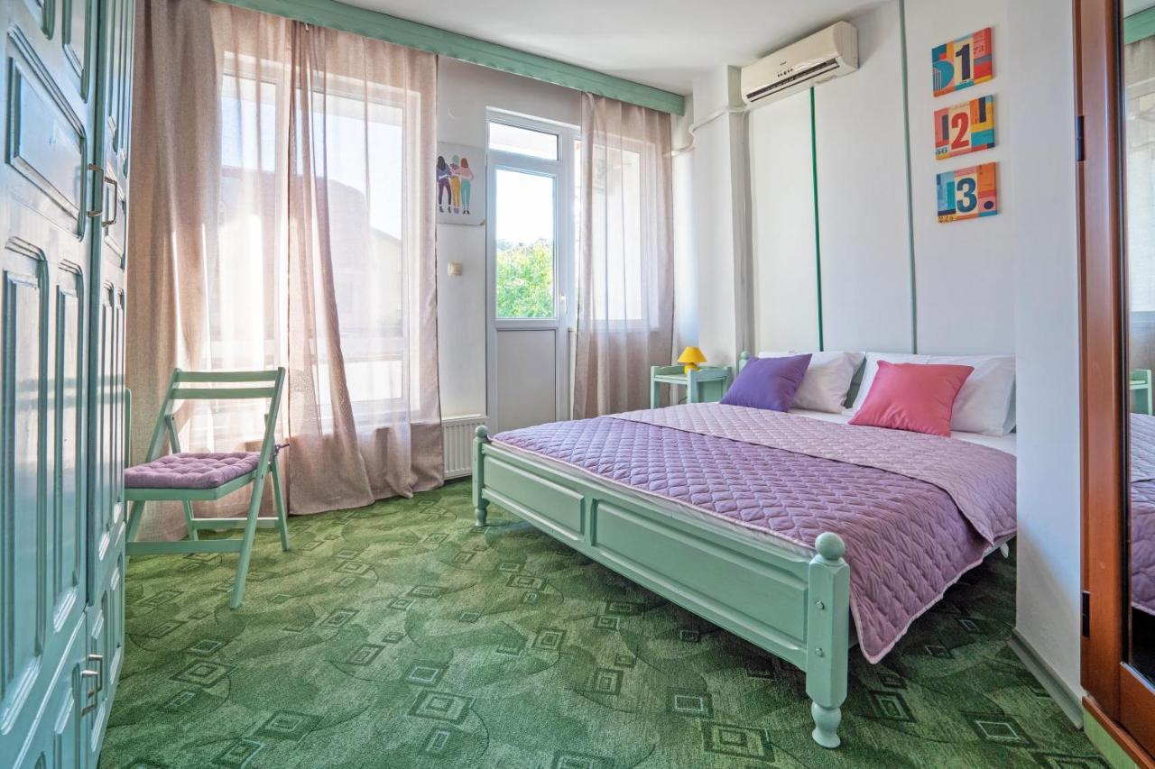Къща За Гости Арт Хаус - Юг/ Art House - South Sandanski Buitenkant foto